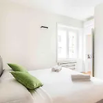 Cute And Duomo - Red Apartman *