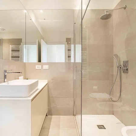 Cute And Duomo - Red Apartmán